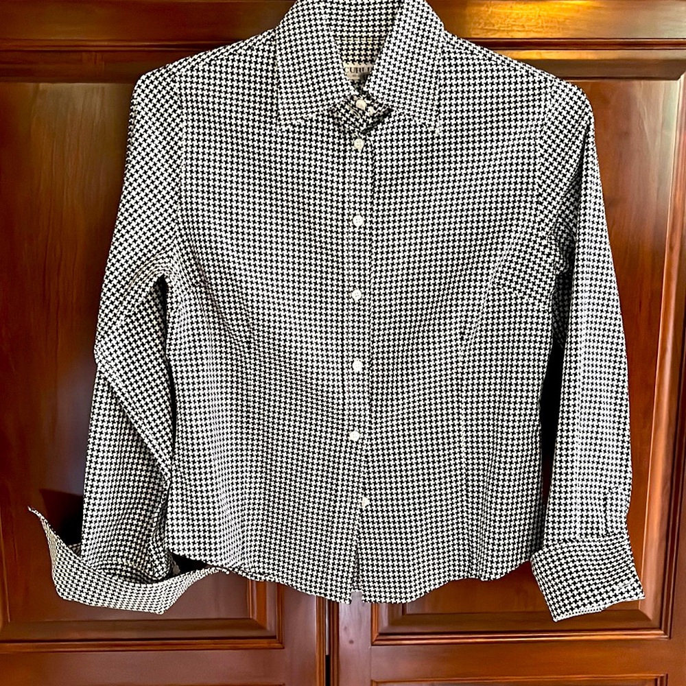 Curling Collection B & W Blouse
